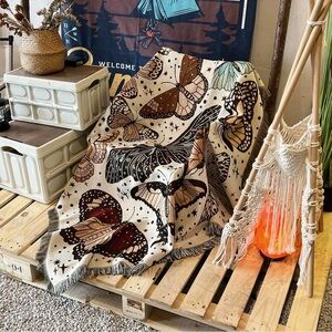 Butterfly Patterned Throw Blanket
